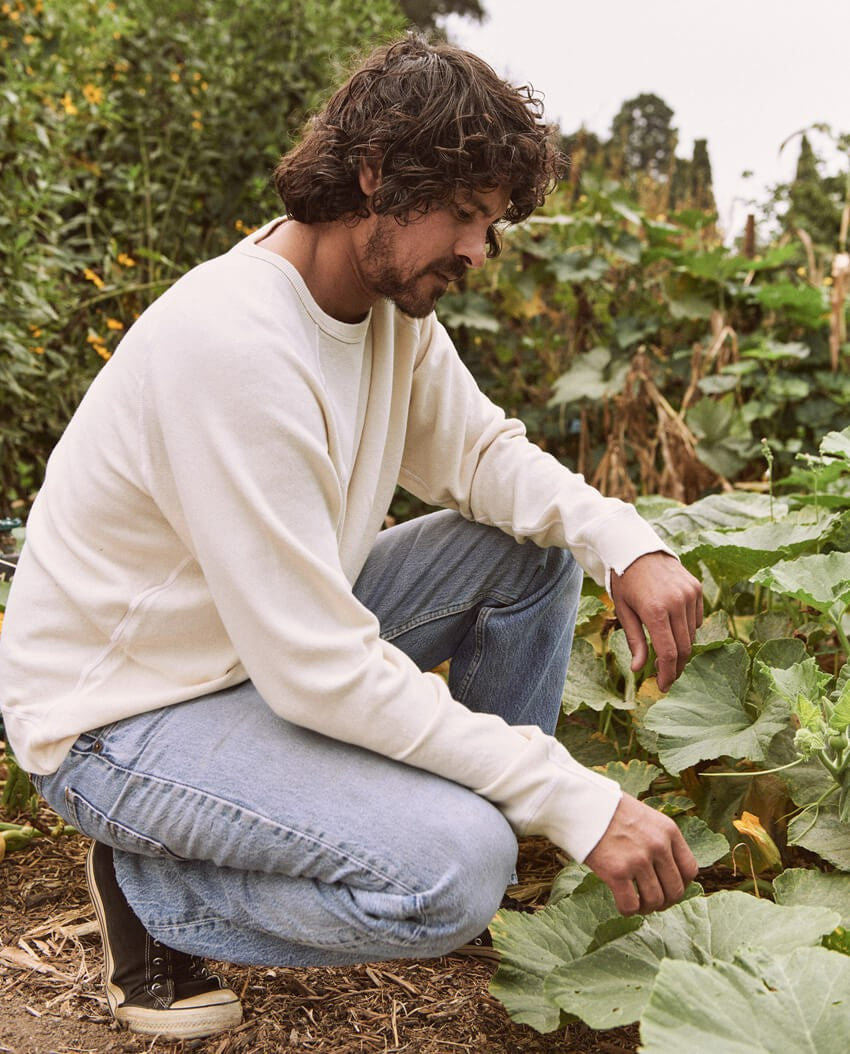 Tees &amp; Sweats | Men The Great. The Men's College Sweatshirt. Washed White