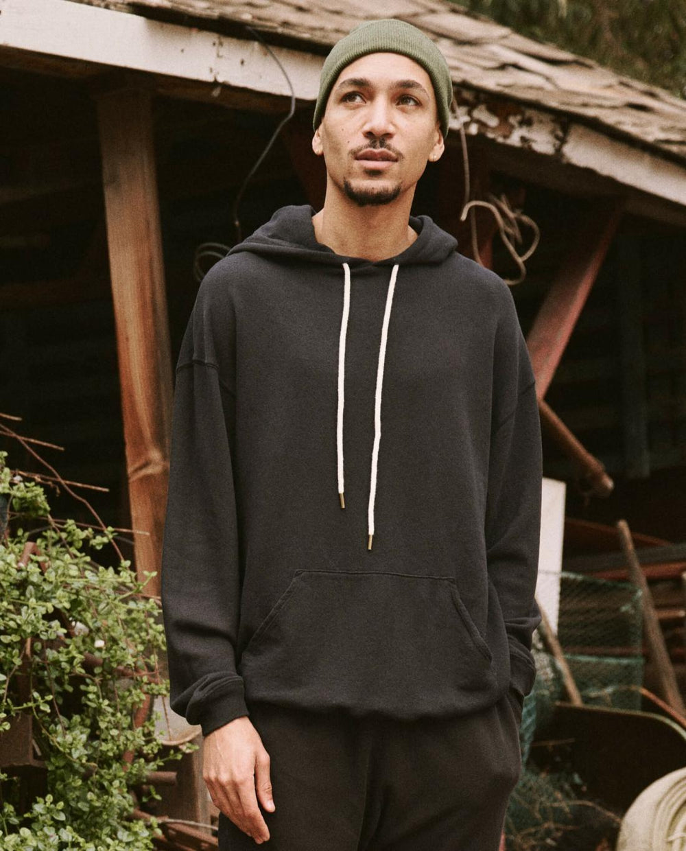 Tees &amp; Sweats | Men The Great. The Men's Gym Drawstring Hoodie. Almost Black