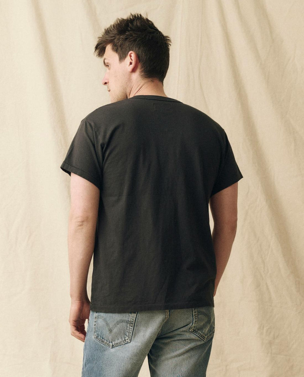 Tees &amp; Sweats | Men The Great. The Men's Pure Knits Boxy Crew. Solid Almost Black