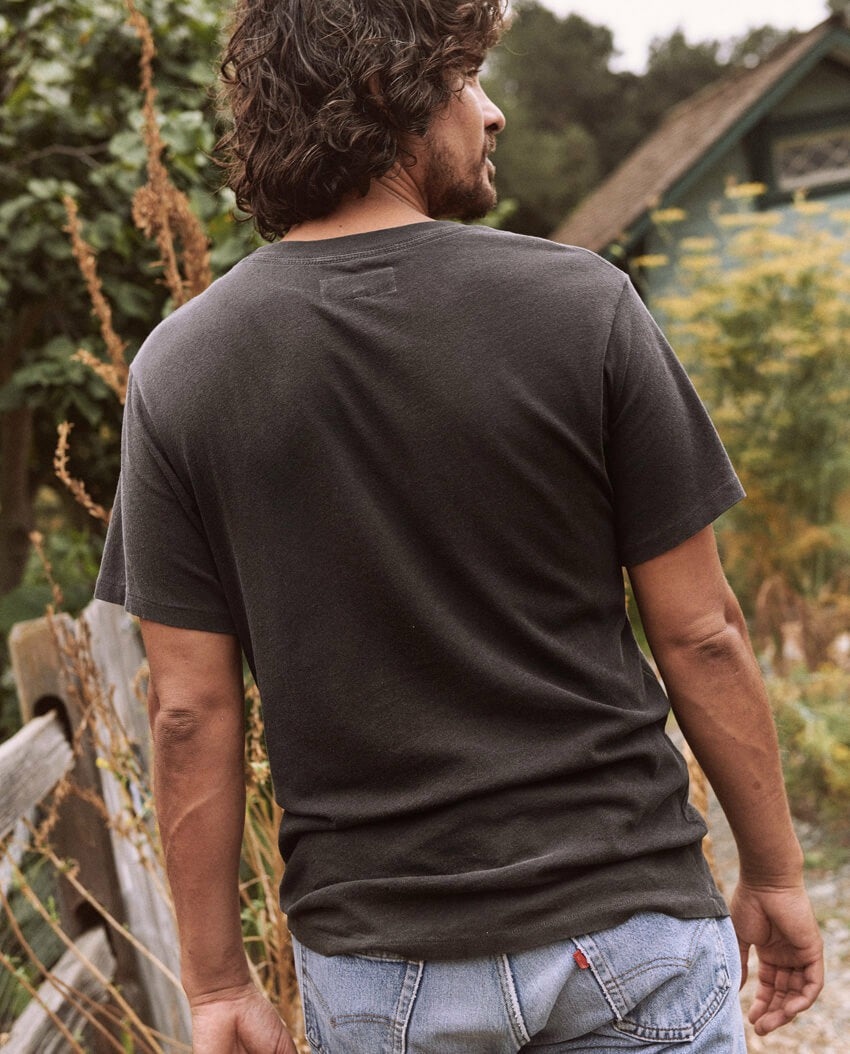 Tees &amp; Sweats | Men The Great. The Men's Slim Tee. Almost Black