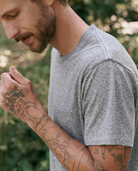 Tees &amp; Sweats | Men The Great. The Men's Slim Tee. Heather Grey