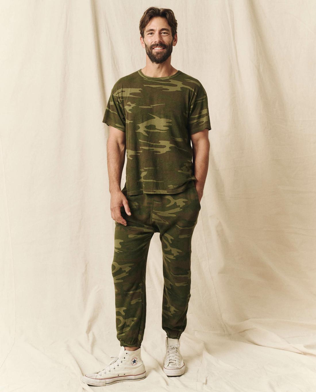 Tees &amp; Sweats | Men The Great. The Men's Stadium Sweatpant. Deep Woods Camo