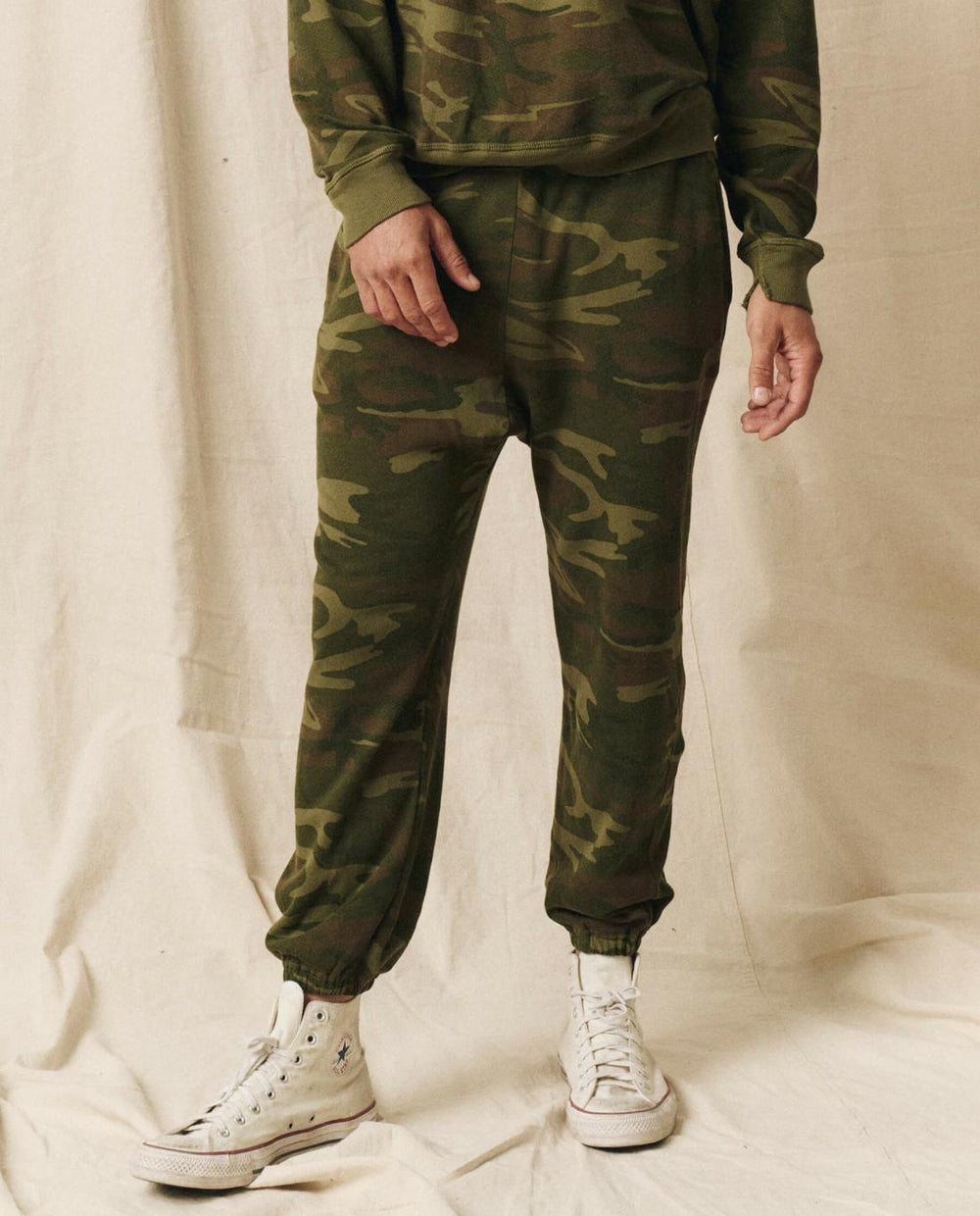 Tees &amp; Sweats | Men The Great. The Men's Stadium Sweatpant. Deep Woods Camo
