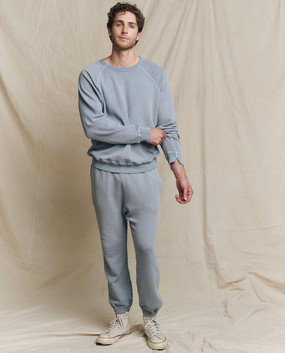 Tees &amp; Sweats | Men The Great. The Men's Stadium Sweatpant. Solid Big Sky