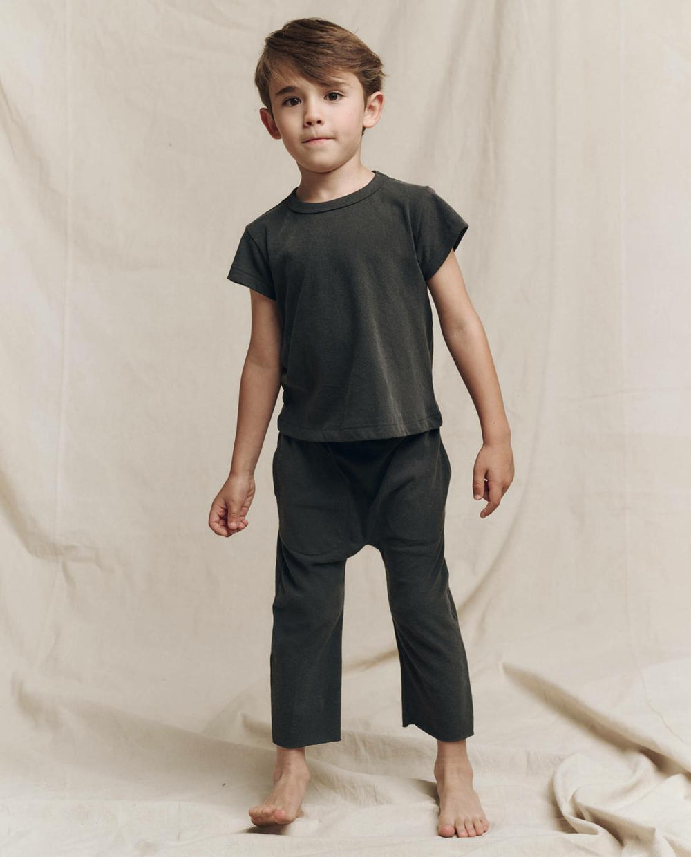 Tees &amp; Sweats | Kids The Great. The Little Boxy Crew. Solid Washed Black