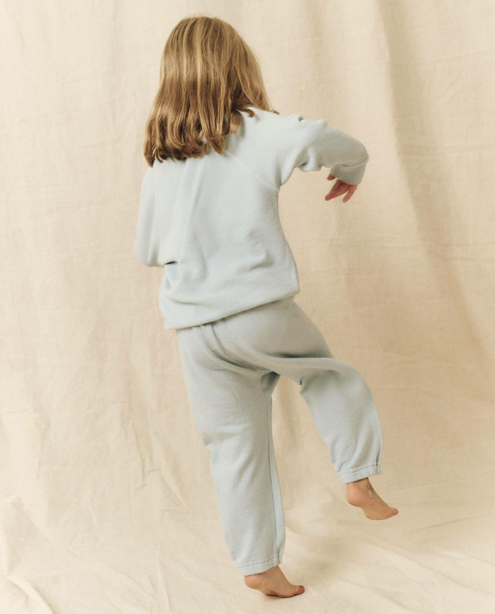 Tees &amp; Sweats | Kids The Great. The Little College Sweatshirt. Graphic Light Sky With Perched Cardi
