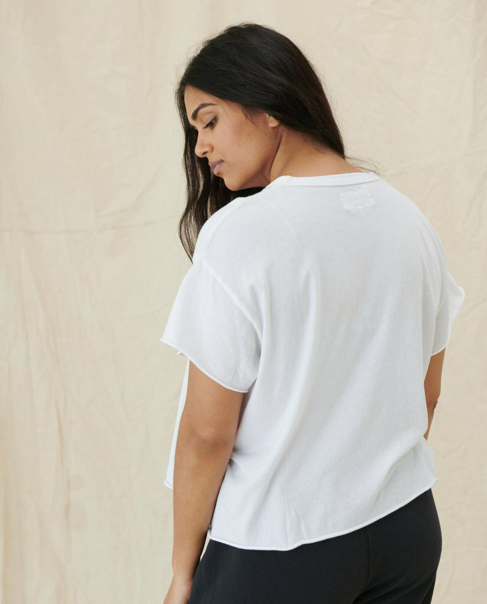 Tees | Women The Great. The Crop Tee. Solid True White