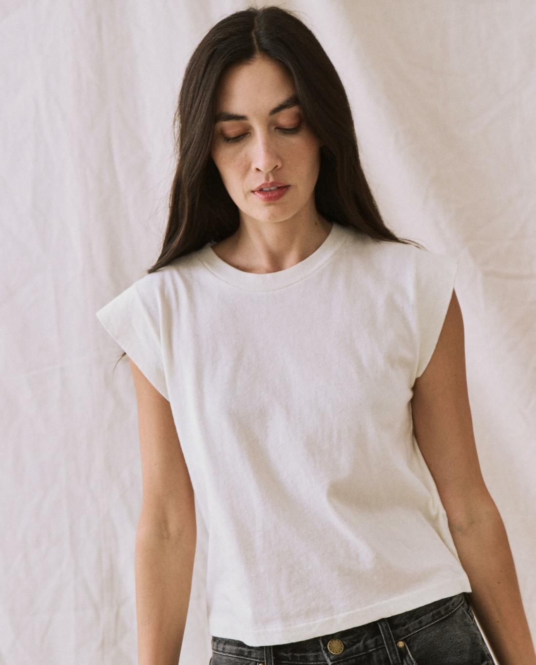 Tees | Women The Great. The Peak Shoulder Tee. Washed White