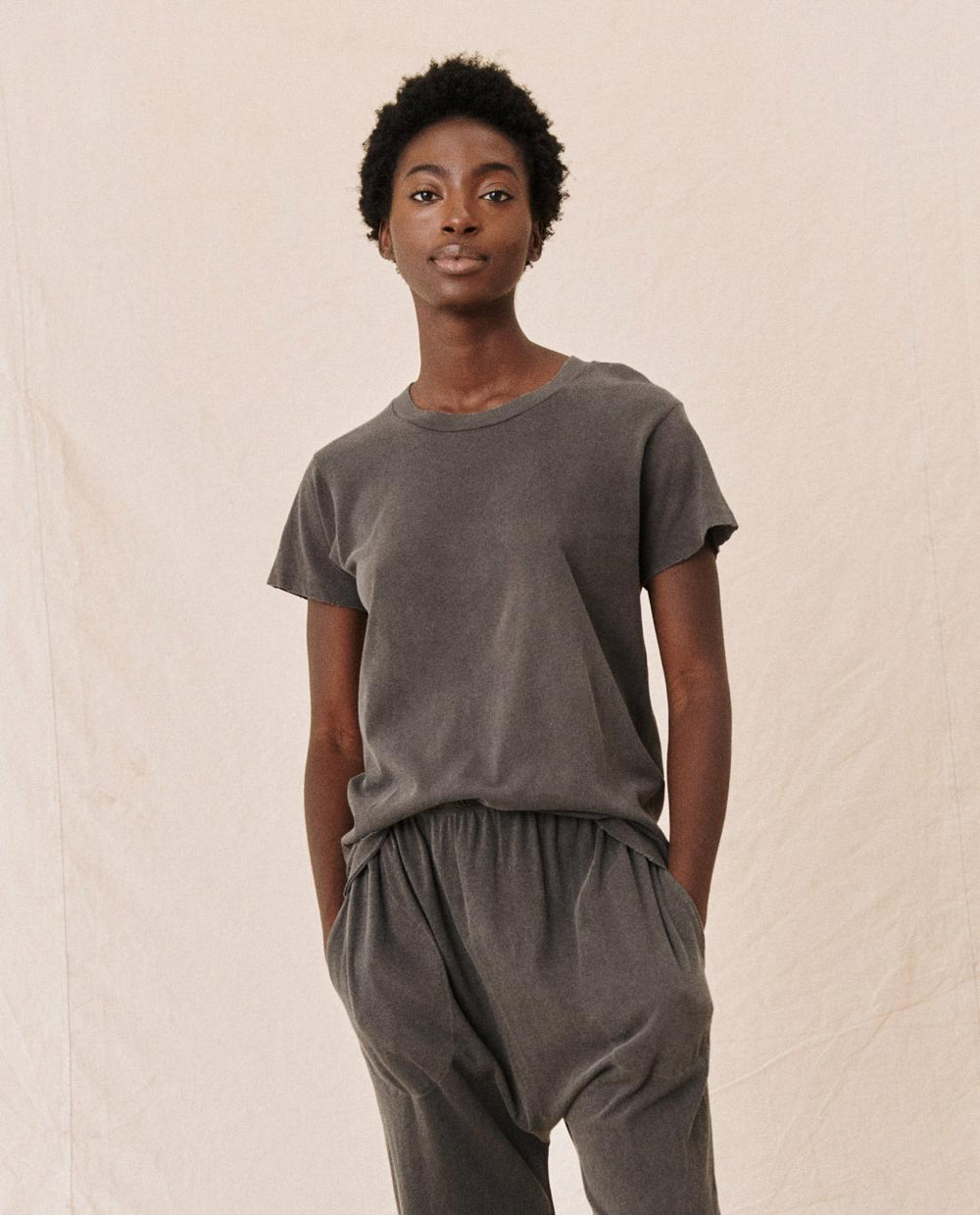 Tees | Women The Great. The Slim Tee. Washed Black