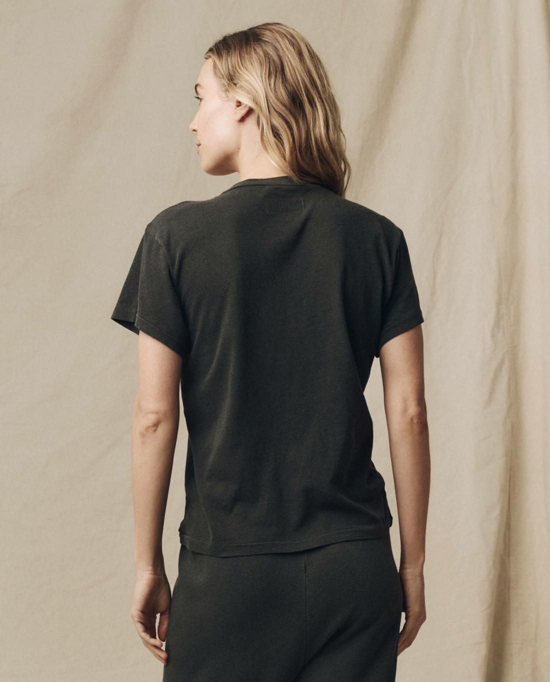 Tees | Women The Great. The Slim U Washed Black